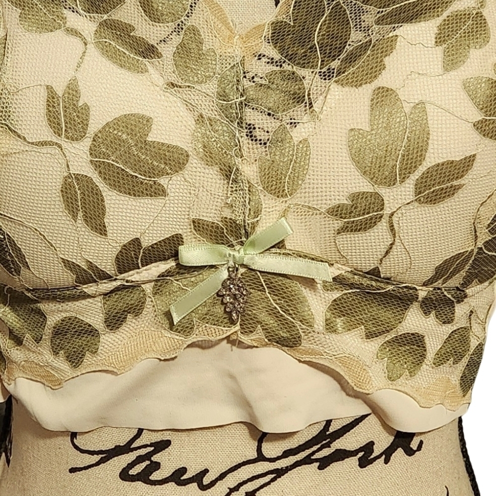 Senobra Nude and Green Leaf Bra - Picture 3 of 7